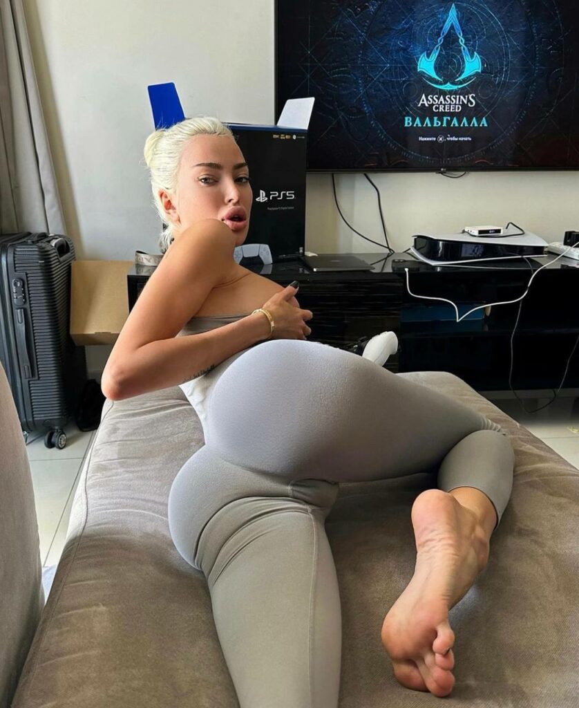 Алена Омович sliv foto