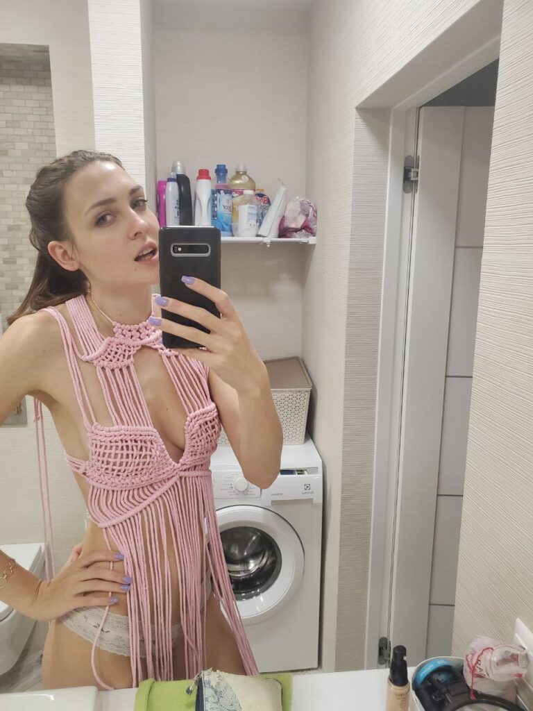 Vikiii Cutie nude слив